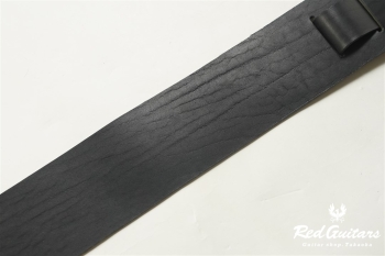 Plain Leather - Ebony & Round Studs
